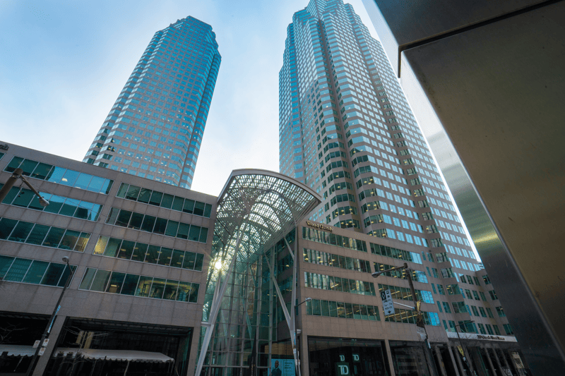 Exterior of Cleveland Clinic in Canada.